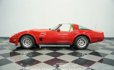 Chevrolet-Corvette-1980-Red-White-18