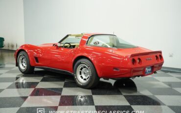 Chevrolet-Corvette-1980-Red-White-20