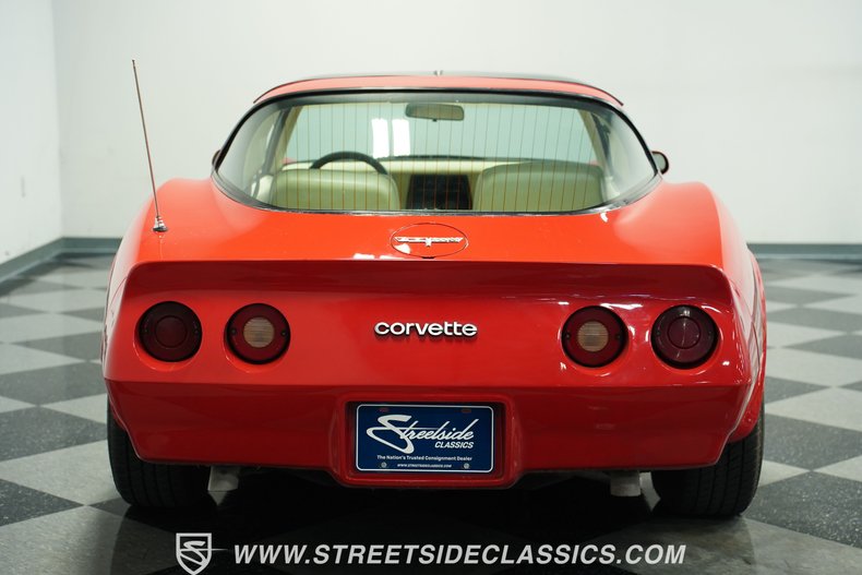 Chevrolet-Corvette-1980-Red-White-21