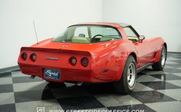 Chevrolet-Corvette-1980-Red-White-22