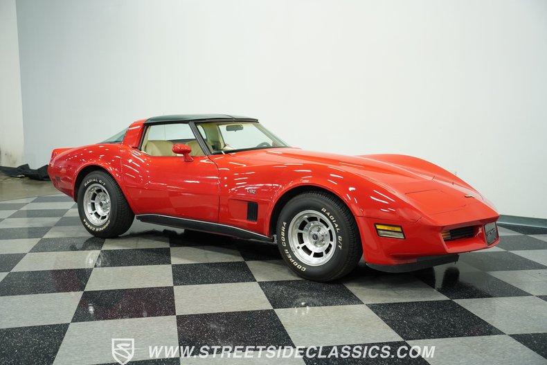 Chevrolet-Corvette-1980-Red-White-26