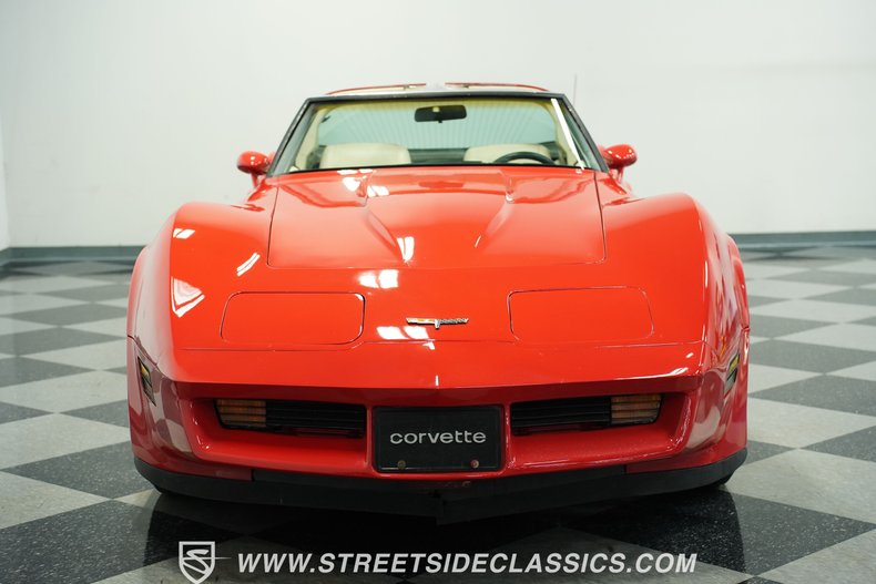 Chevrolet-Corvette-1980-Red-White-28