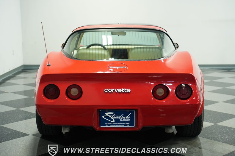 Chevrolet-Corvette-1980-Red-White-35