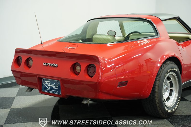Chevrolet-Corvette-1980-Red-White-36