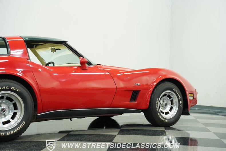 Chevrolet-Corvette-1980-Red-White-38