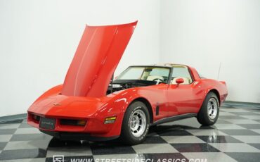 Chevrolet-Corvette-1980-Red-White-41