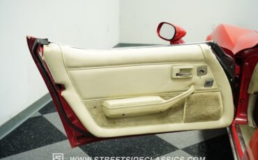 Chevrolet-Corvette-1980-Red-White-47
