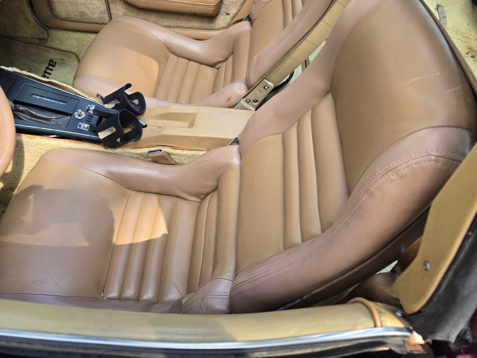 Chevrolet-Corvette-1981-Fastback-14