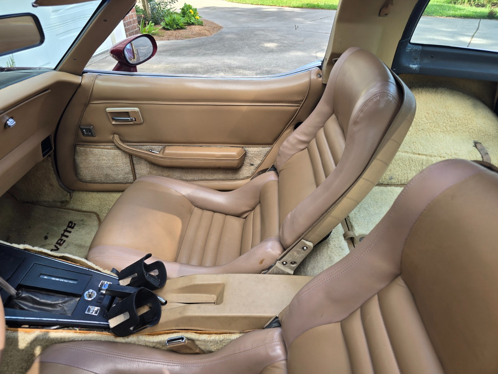 Chevrolet-Corvette-1981-Fastback-15