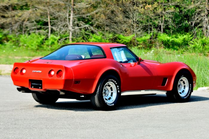 Chevrolet-Corvette-1981-Red-Red-1