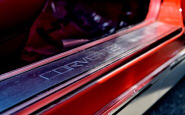 Chevrolet-Corvette-1981-Red-Red-29