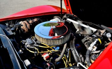 Chevrolet-Corvette-1981-Red-Red-37