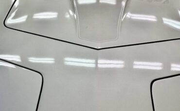 Chevrolet-Corvette-1982-Silver-Beige-Metallic-Multi-Tone-Silver-Beige-Leather-15