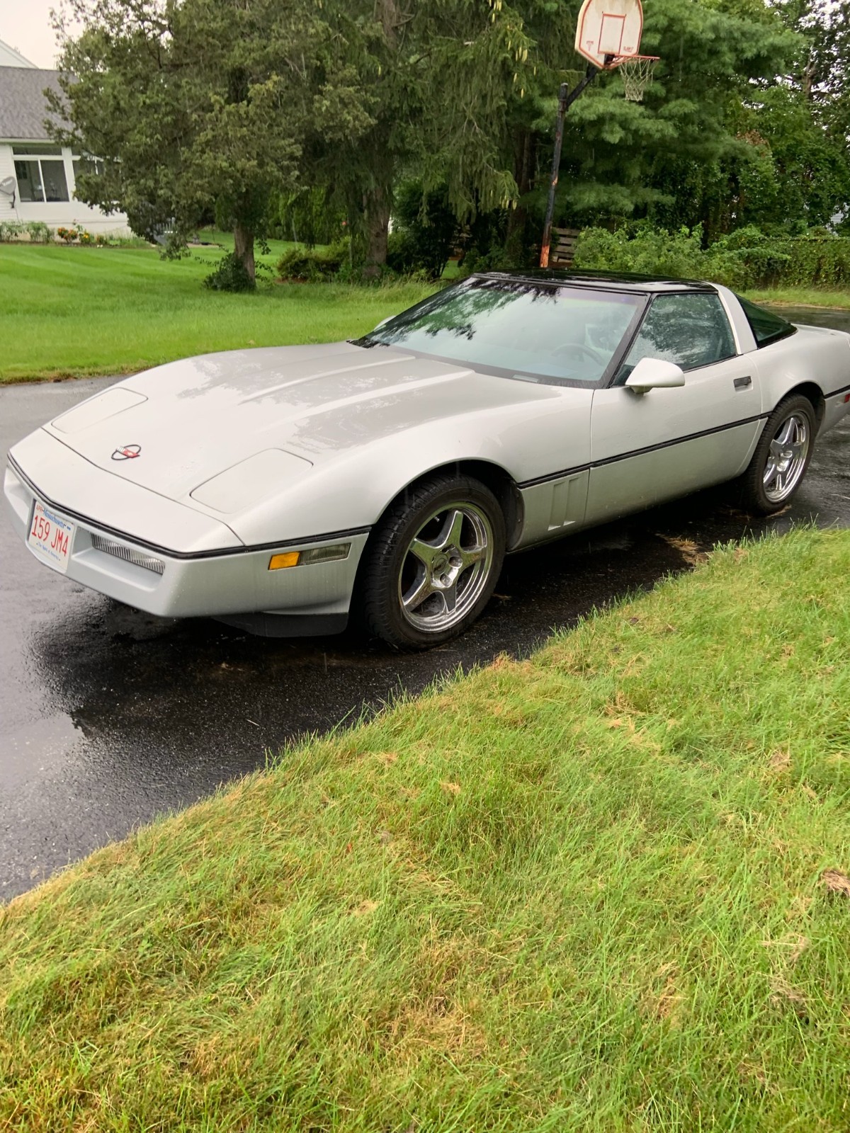 Chevrolet-Corvette-1984-Coupe-6