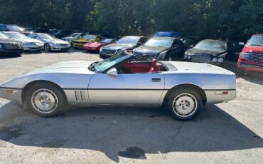 Chevrolet-Corvette-1986-Convertible-1