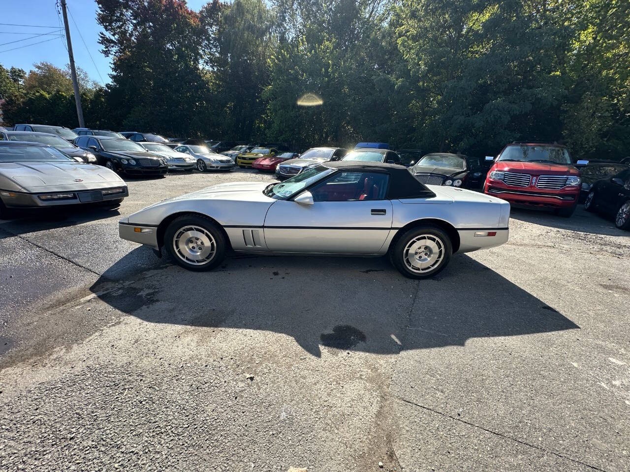Chevrolet-Corvette-1986-Convertible-21