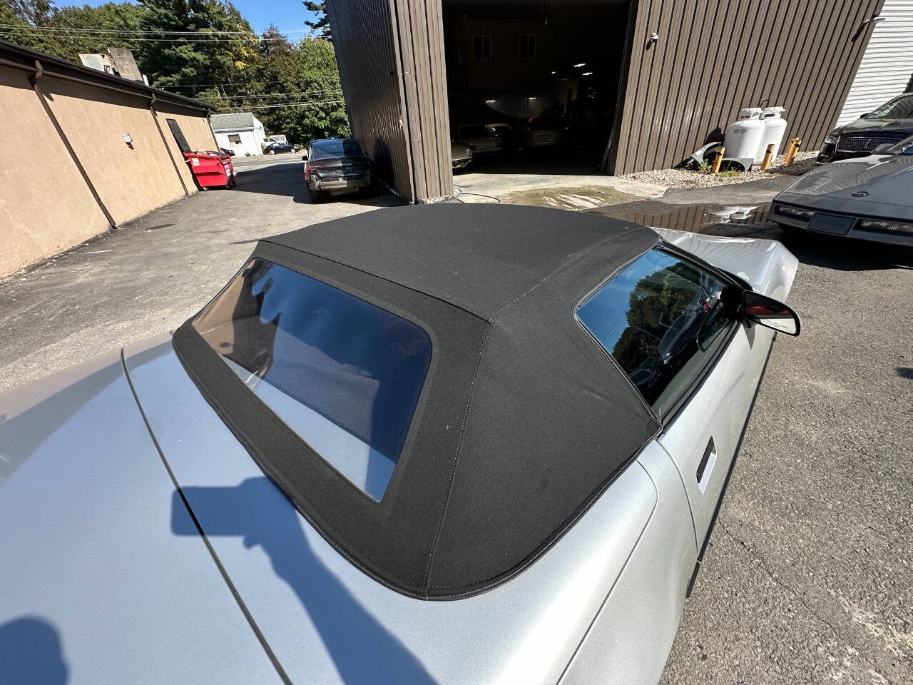 Chevrolet-Corvette-1986-Convertible-28