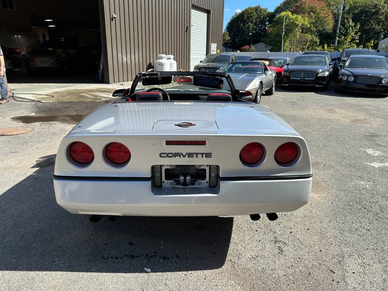 Chevrolet-Corvette-1986-Convertible-3