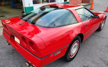Chevrolet-Corvette-1986-Hatchback-11