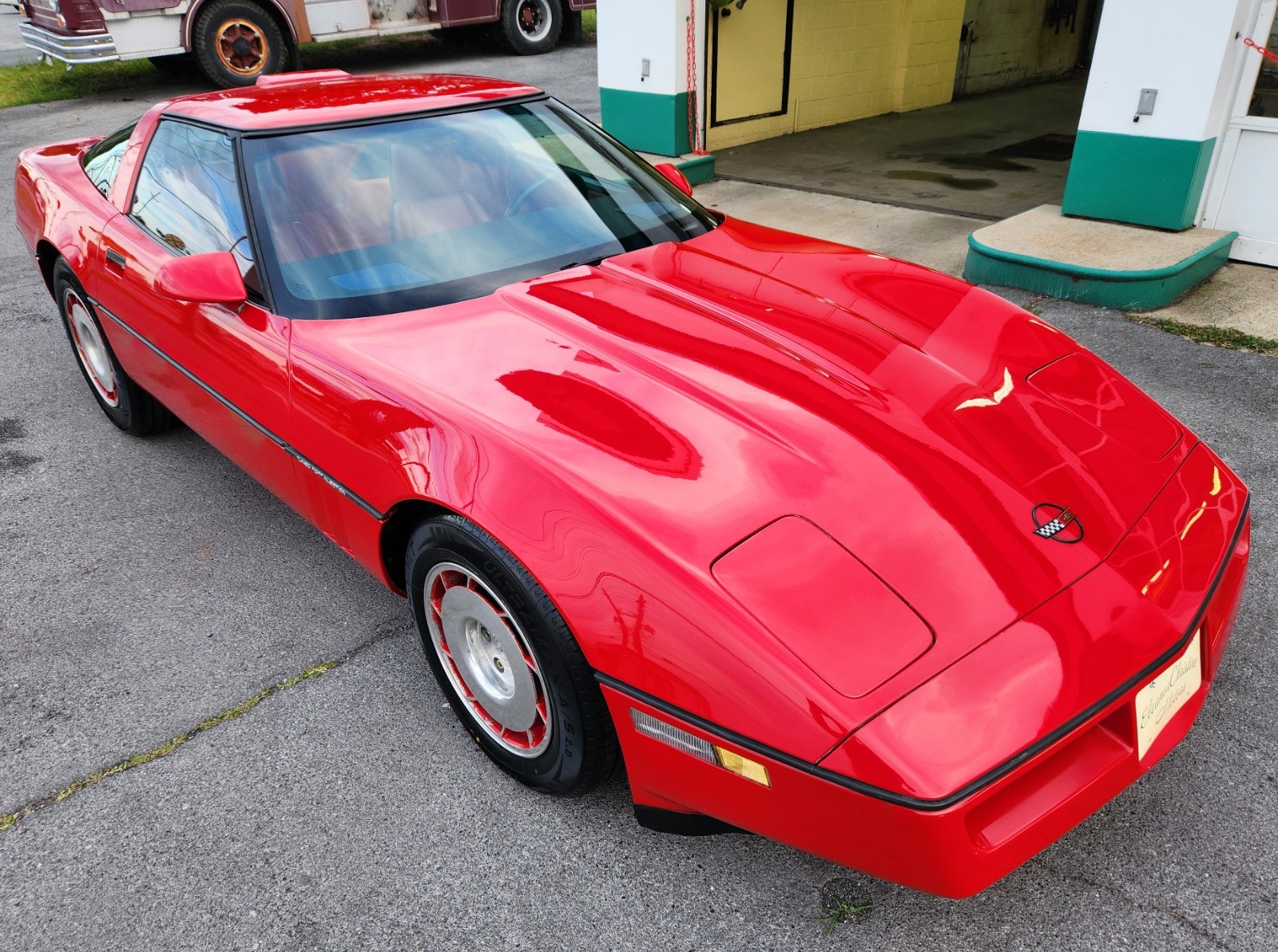 Chevrolet-Corvette-1986-Hatchback-8