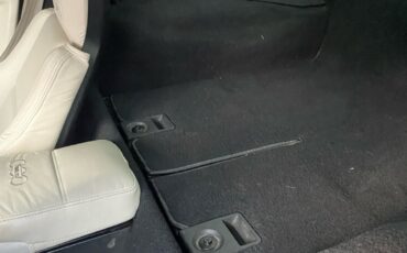 Chevrolet-Corvette-1988-11