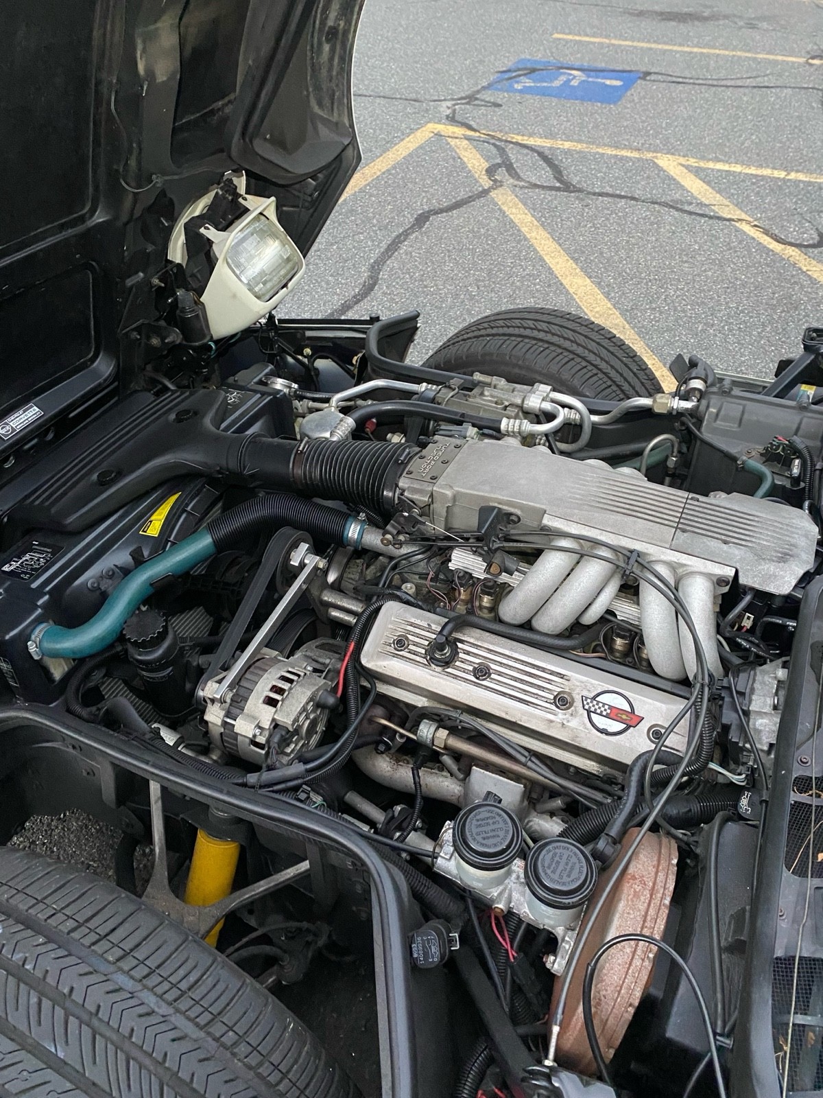 Chevrolet-Corvette-1988-14