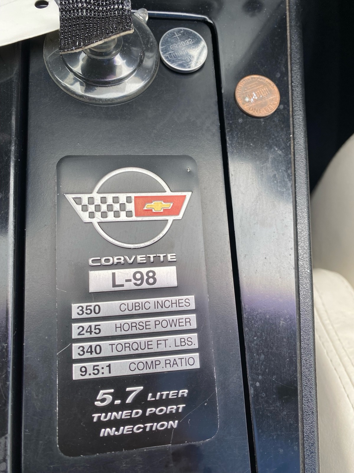Chevrolet-Corvette-1988-16
