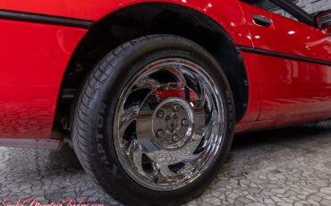 Chevrolet-Corvette-1988-21