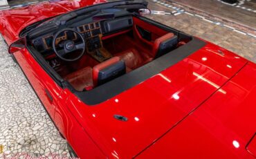 Chevrolet-Corvette-1988-31