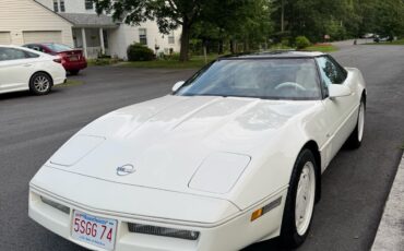 Chevrolet-Corvette-1988-4