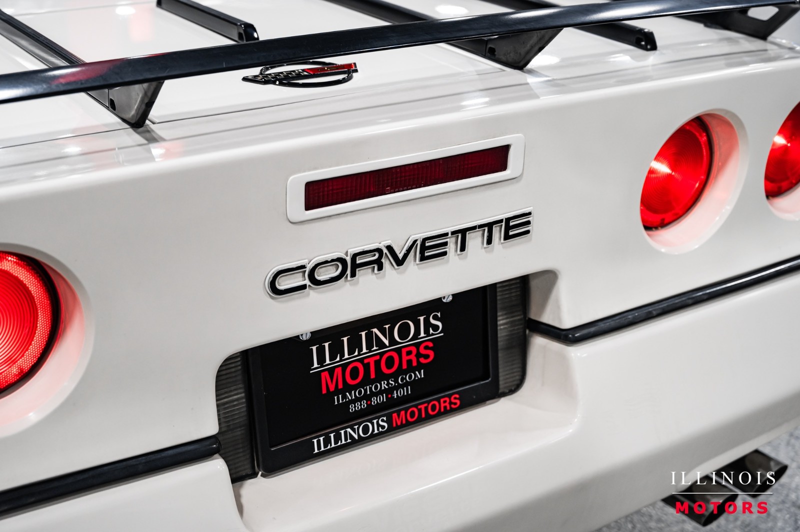 Chevrolet-Corvette-1988-Convertible-15