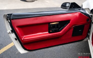 Chevrolet-Corvette-1988-Convertible-16