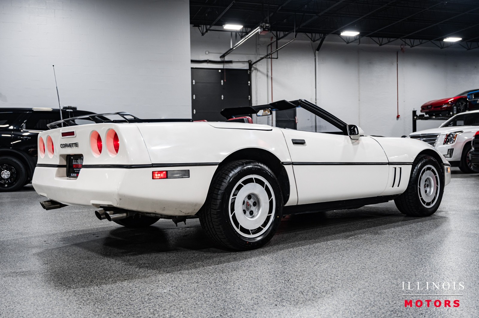 Chevrolet-Corvette-1988-Convertible-4