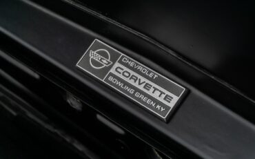 Chevrolet-Corvette-1988-Coupe-11
