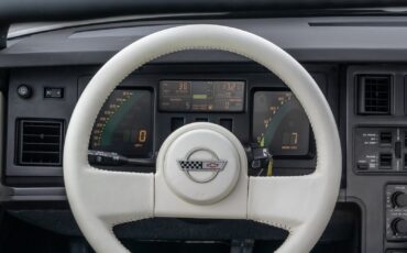 Chevrolet-Corvette-1988-Coupe-21