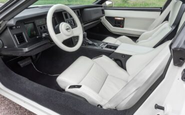 Chevrolet-Corvette-1988-Coupe-26