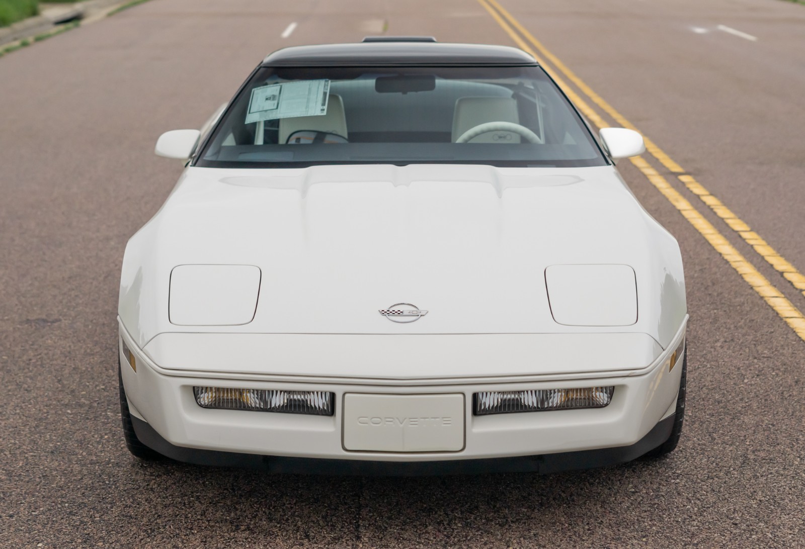 Chevrolet-Corvette-1988-Coupe-4