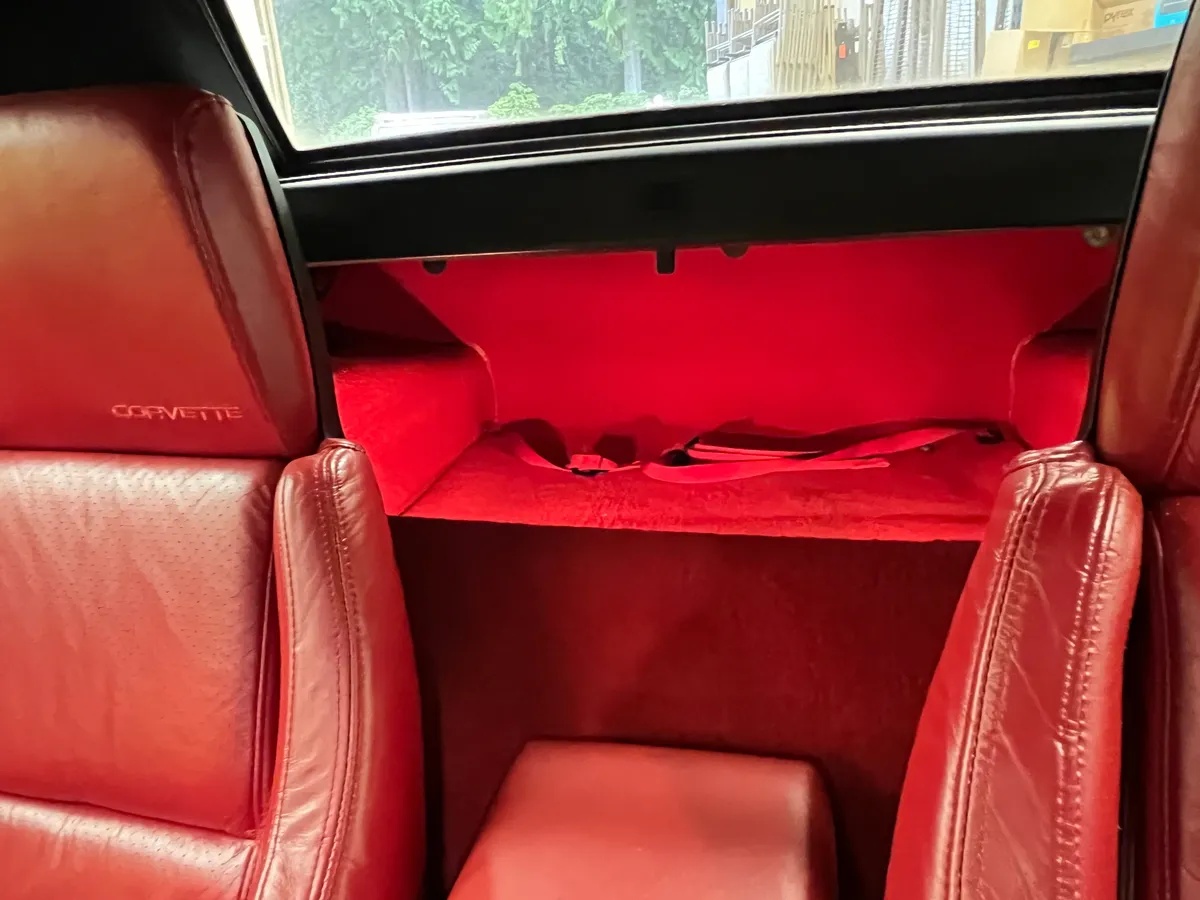 Chevrolet-Corvette-1988-Dark-Red-Metallic-Red-5