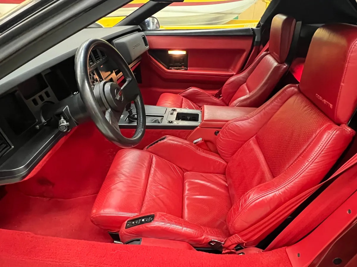 Chevrolet-Corvette-1988-Dark-Red-Metallic-Red-8