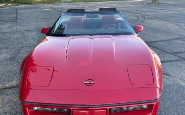 Chevrolet-Corvette-1989-Convertible-2
