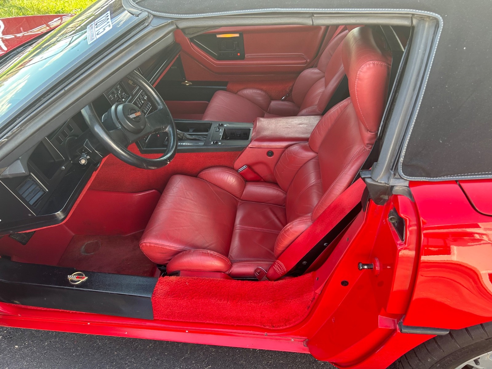 Chevrolet-Corvette-1989-Convertible-21