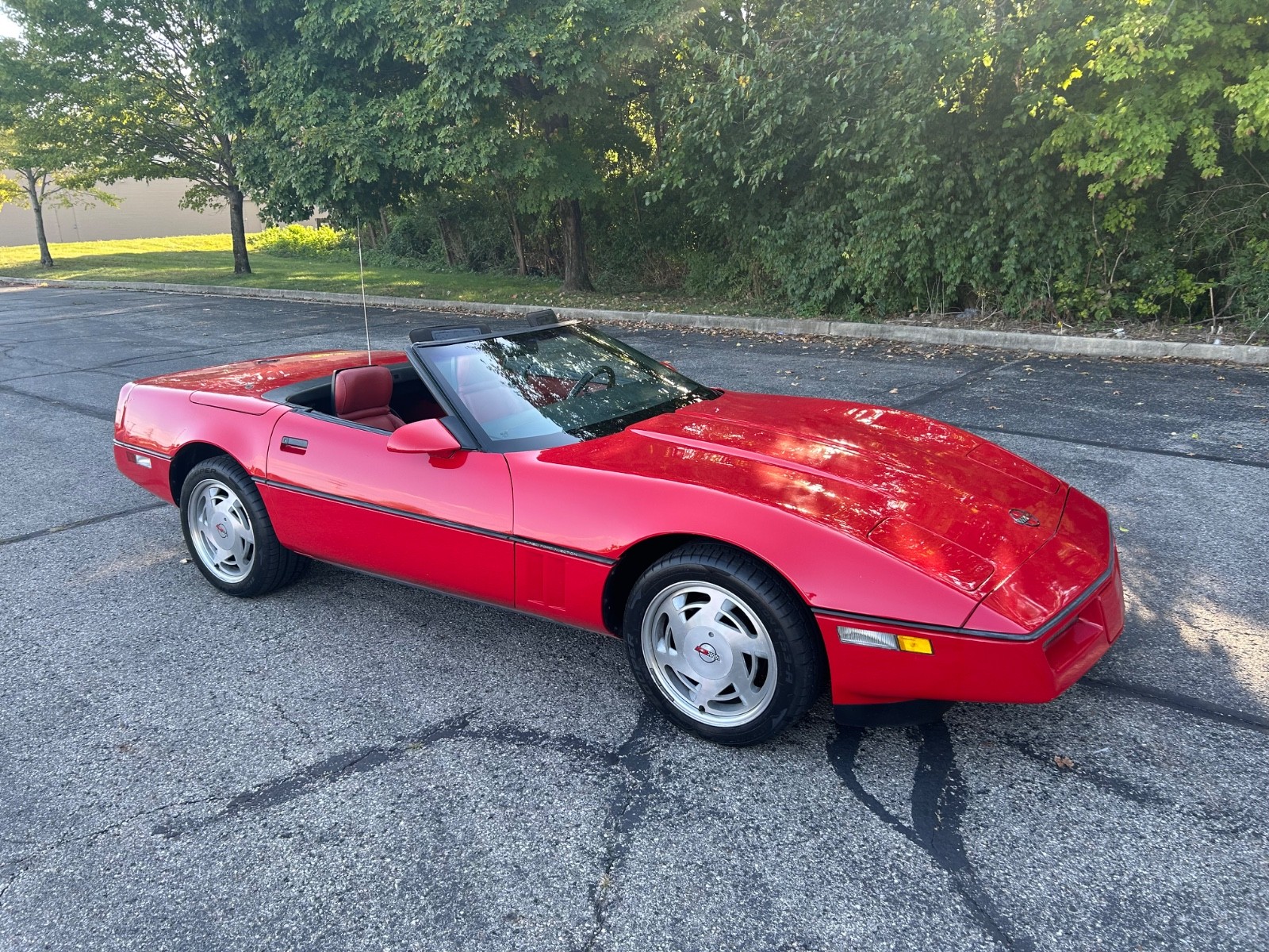 Chevrolet-Corvette-1989-Convertible-29