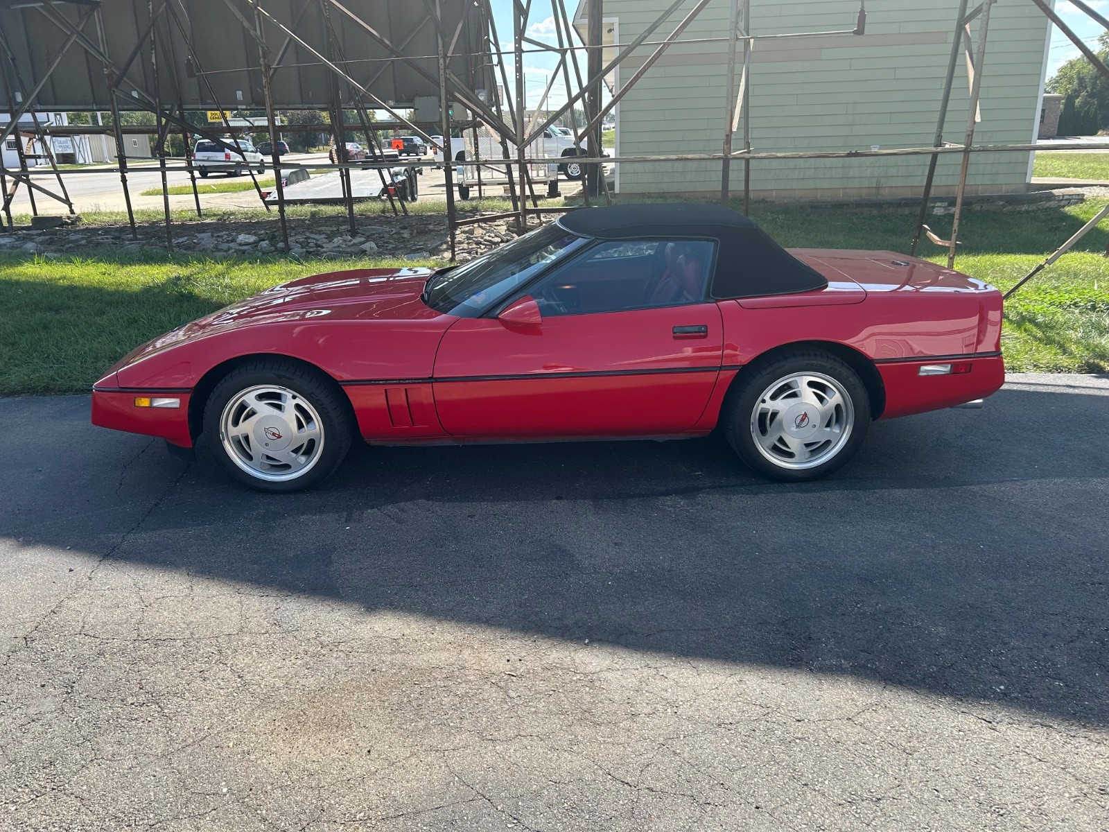 Chevrolet-Corvette-1989-Convertible-34