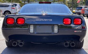 Chevrolet-Corvette-1990-Black-Black-10