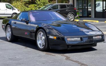 Chevrolet-Corvette-1990-Black-Black