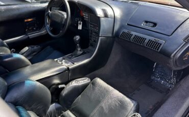 Chevrolet-Corvette-1990-Black-Black-4