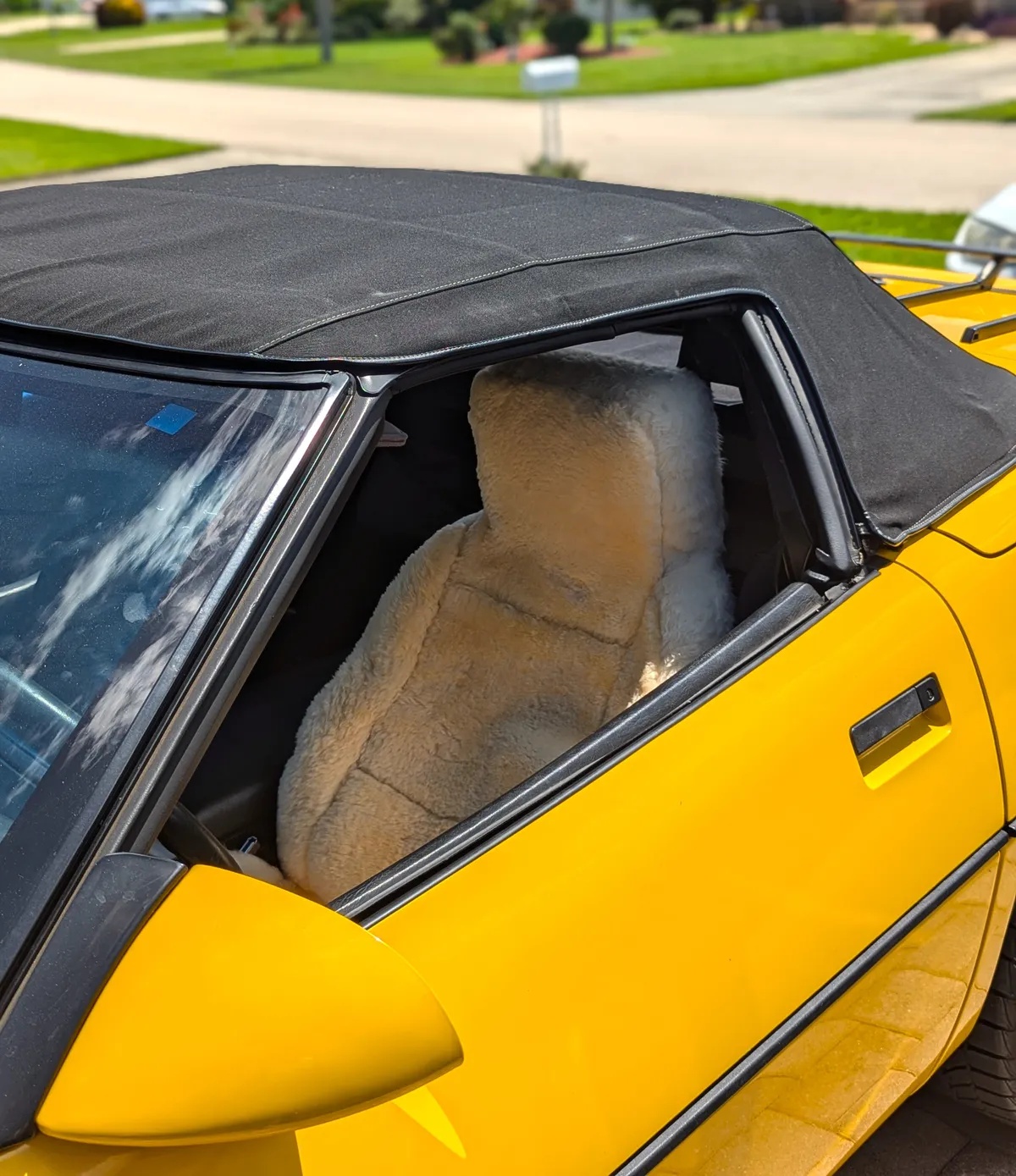 Chevrolet-Corvette-1990-Competiton-Yellow-Black-Leather-14