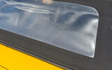 Chevrolet-Corvette-1990-Competiton-Yellow-Black-Leather-16