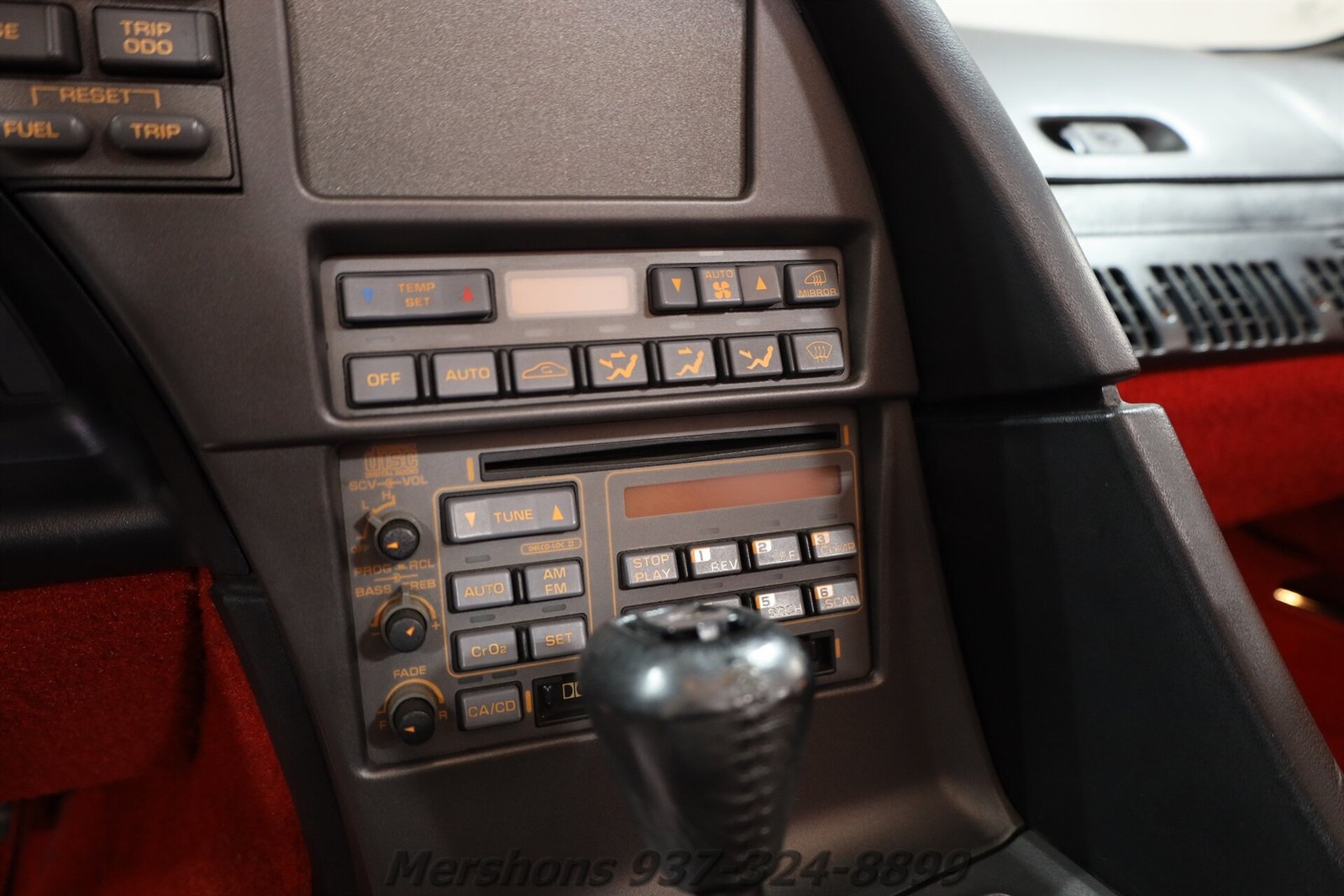 Chevrolet-Corvette-1990-Convertible-15