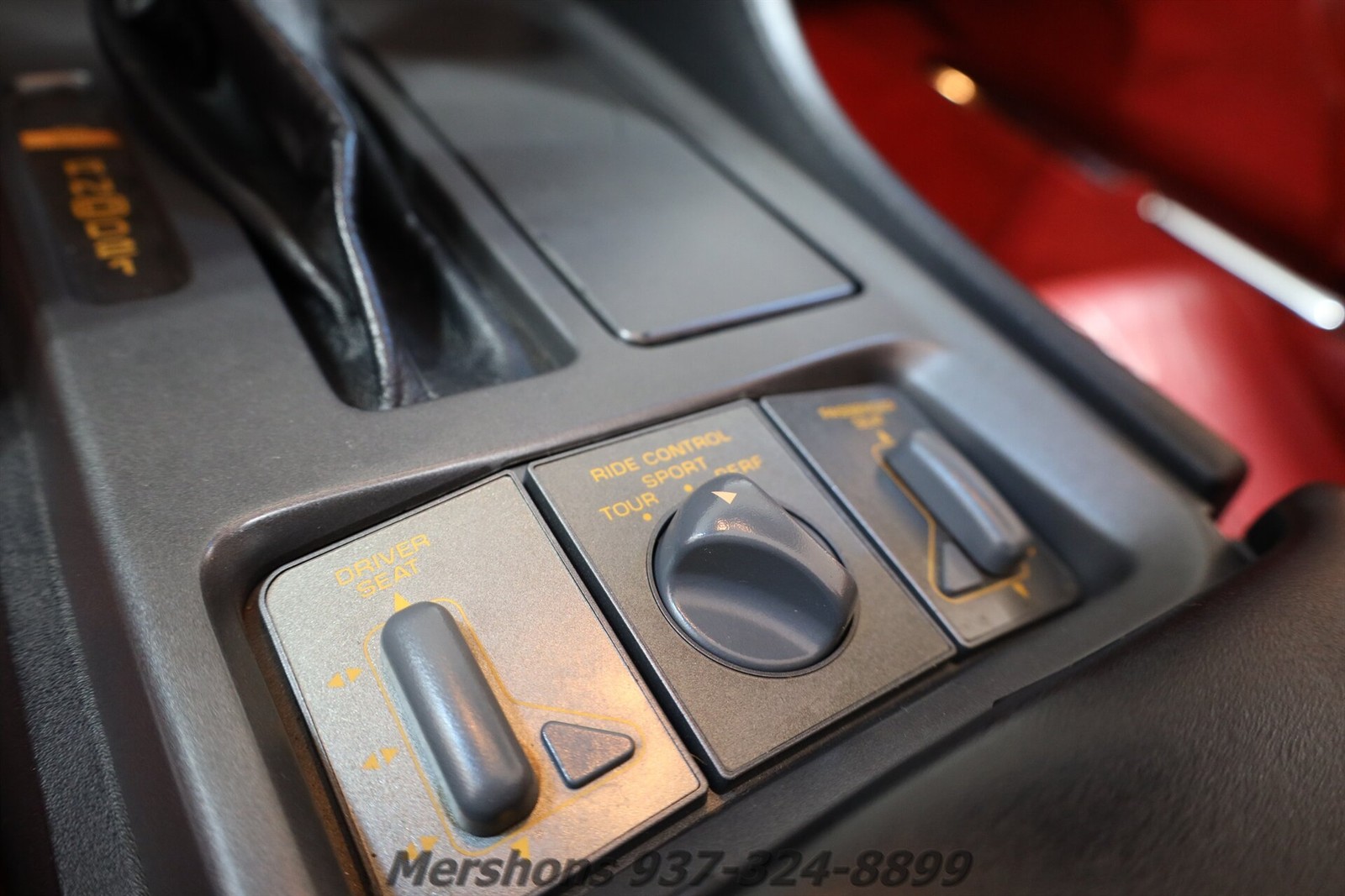 Chevrolet-Corvette-1990-Convertible-17